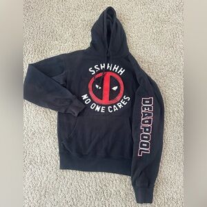 Marvel Deadpool Hoodie Mens XS Black Pullover Sweatshirt SSHHHH No One Cares